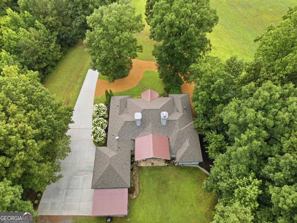 416 Spring Place RD NE White, GA 30184