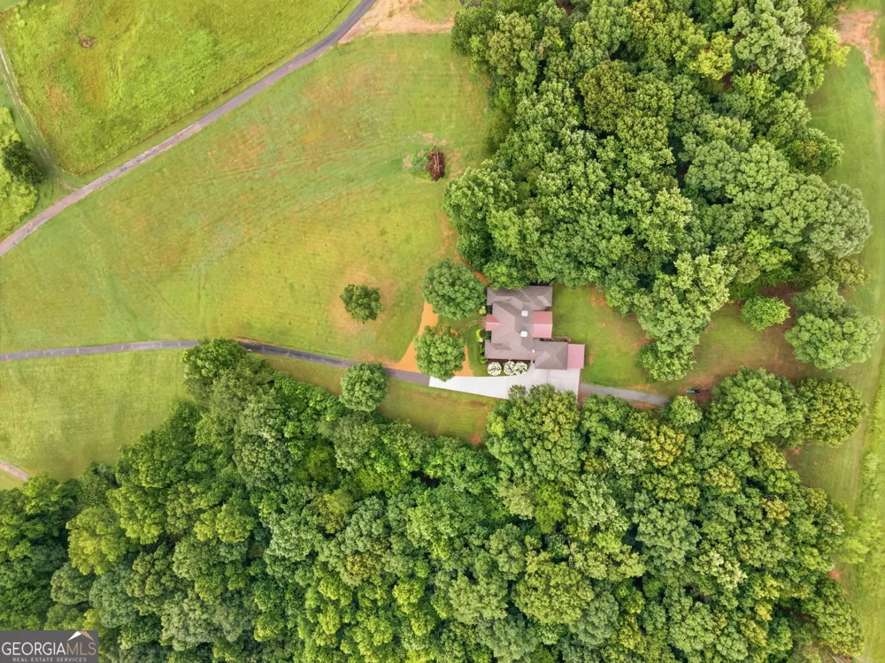 416 Spring Place RD NE White, GA 30184