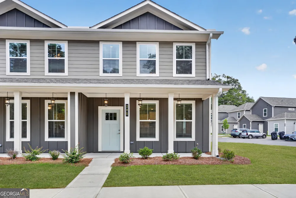 205 Maddux ST Fayetteville, GA 30214