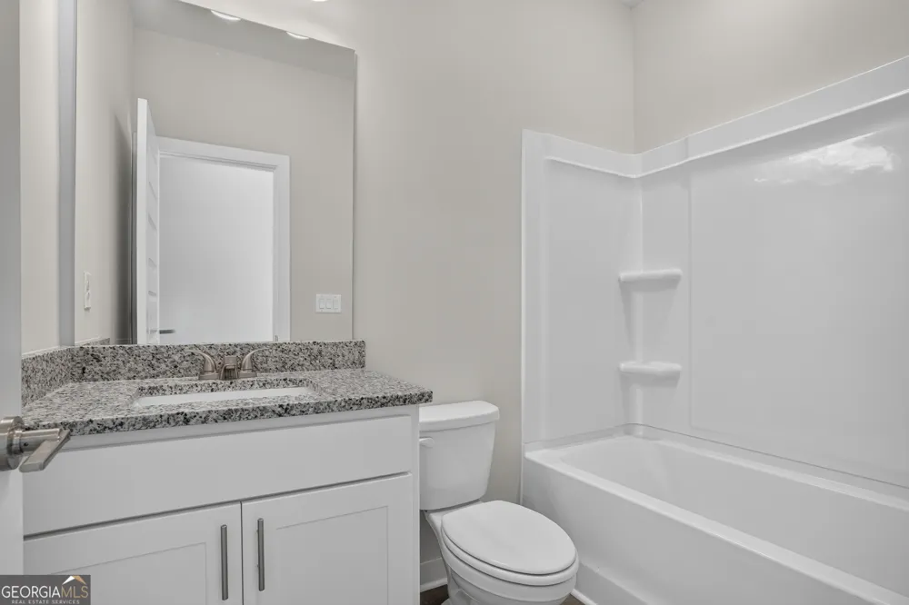 205 Maddux ST Fayetteville, GA 30214