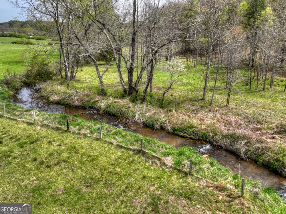 139 Cedar LN Blairsville, GA 30512