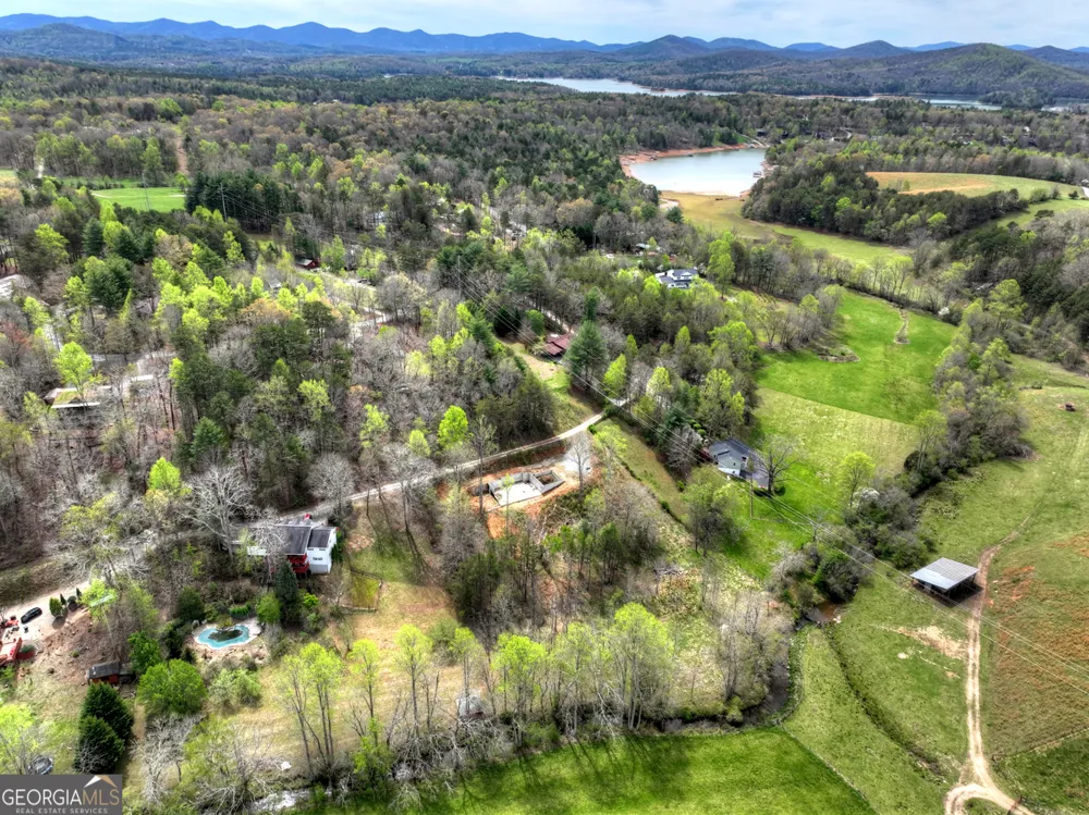 139 Cedar LN Blairsville, GA 30512