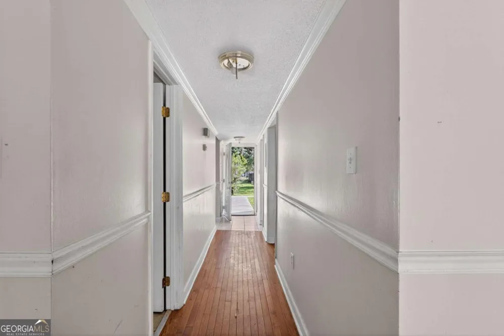 527 Tibet AVE Savannah, GA 31406