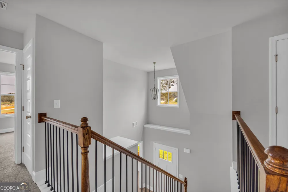 152 Sewell RD Lavonia, GA 30553