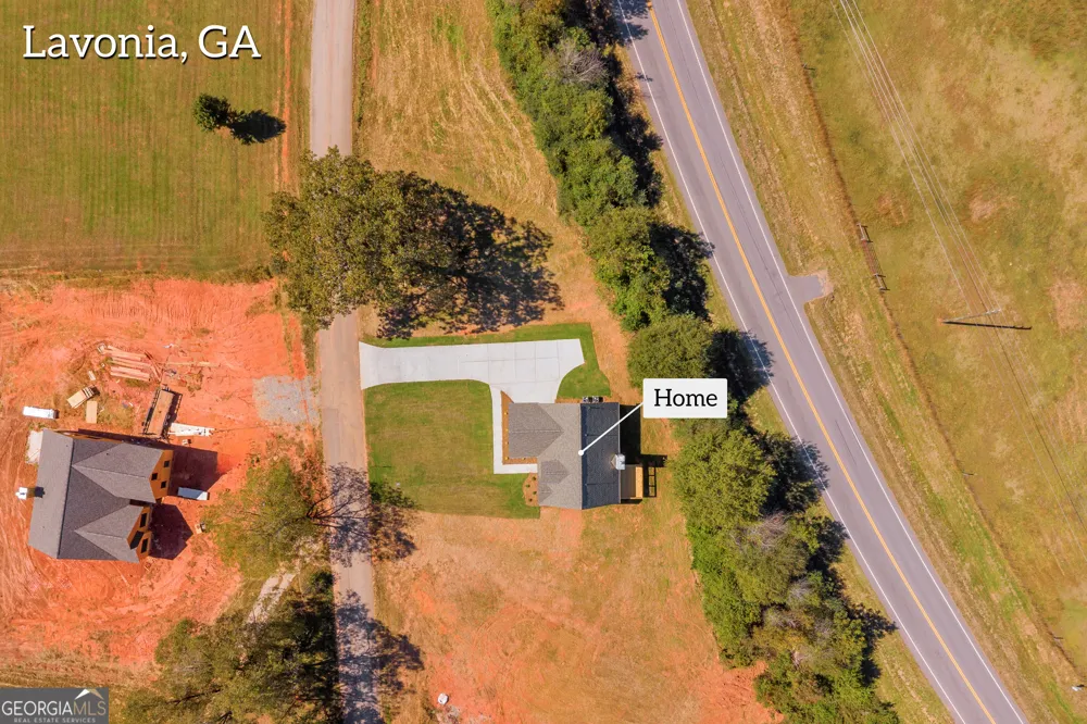152 Sewell RD Lavonia, GA 30553