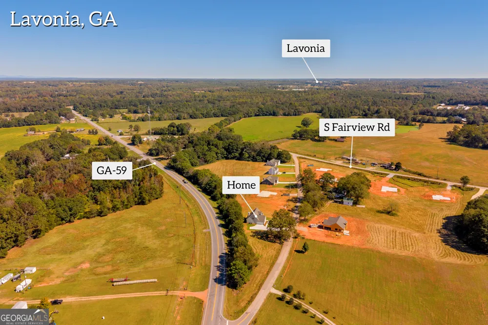 152 Sewell RD Lavonia, GA 30553
