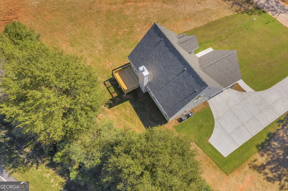 152 Sewell RD Lavonia, GA 30553