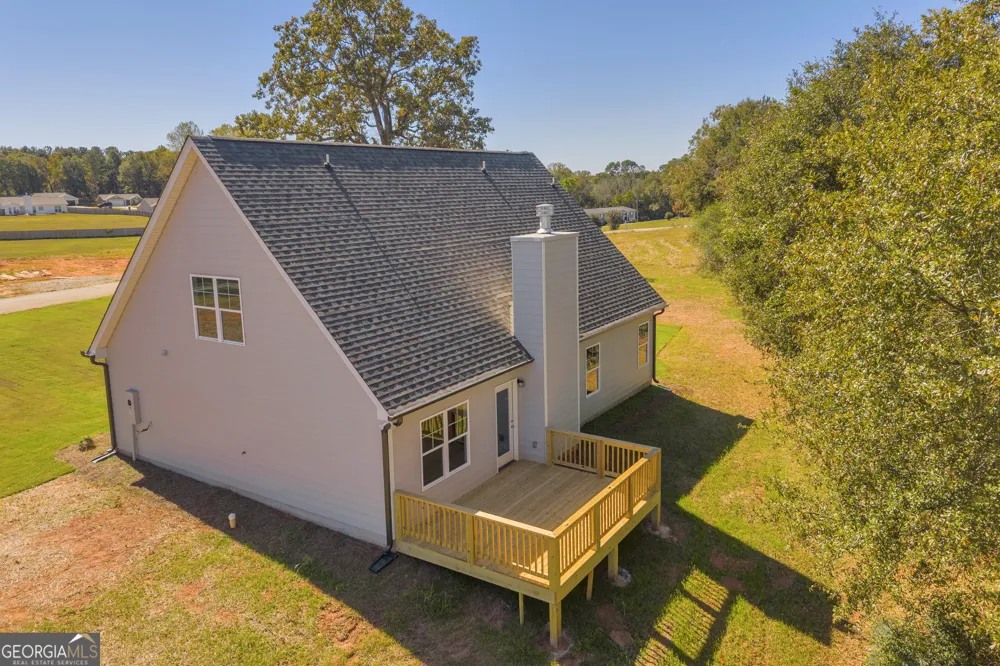 152 Sewell RD Lavonia, GA 30553