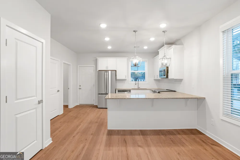 320 Dempsey DR Fayetteville, GA 30214