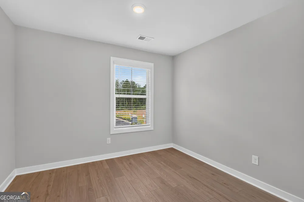 320 Dempsey DR Fayetteville, GA 30214