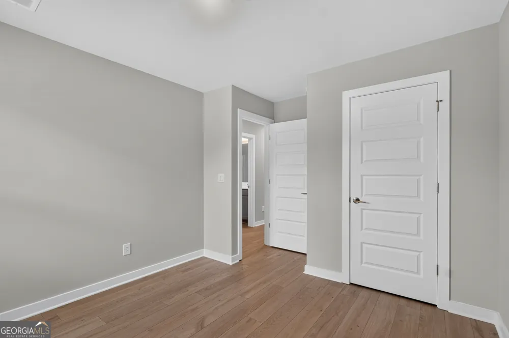 320 Dempsey DR Fayetteville, GA 30214