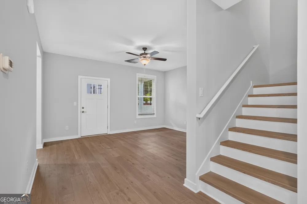 320 Dempsey DR Fayetteville, GA 30214