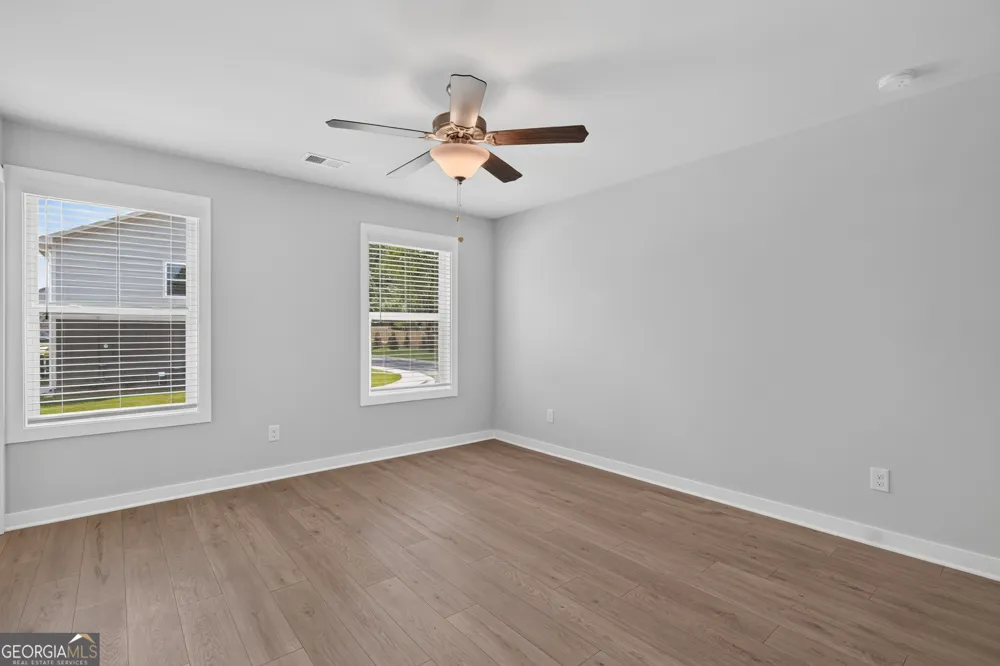 320 Dempsey DR Fayetteville, GA 30214