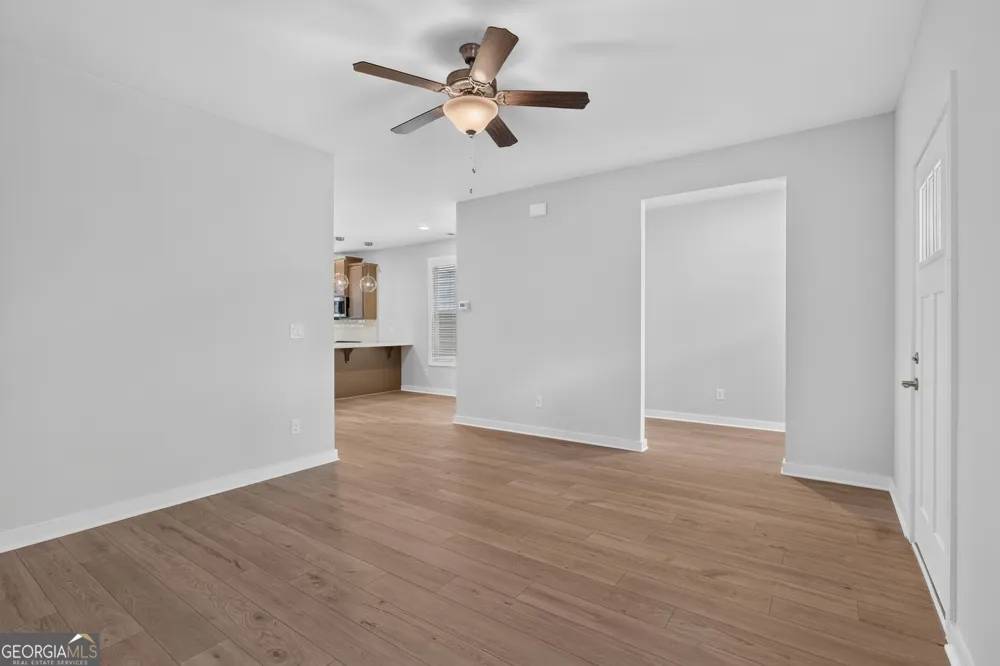320 Dempsey DR Fayetteville, GA 30214
