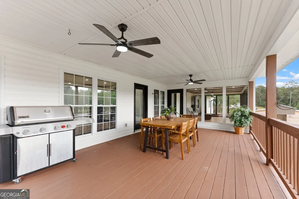 6147 Dahlonega HWY Clermont, GA 30527