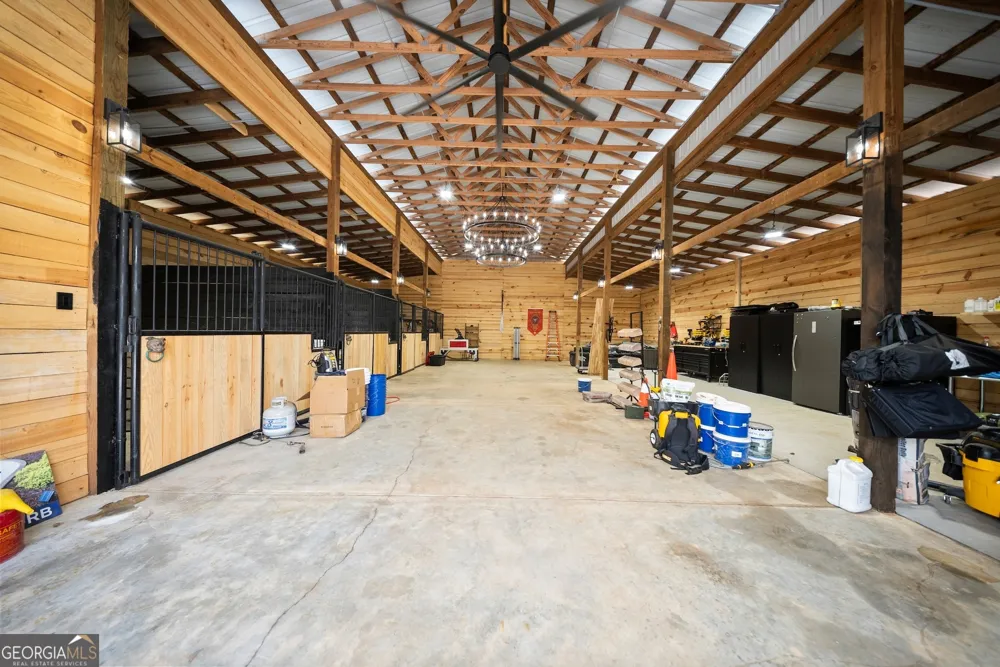 6147 Dahlonega HWY Clermont, GA 30527