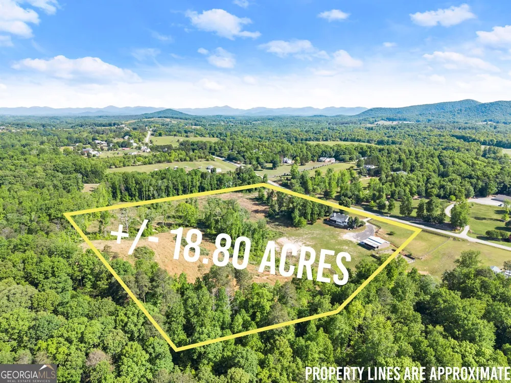 6147 Dahlonega HWY Clermont, GA 30527