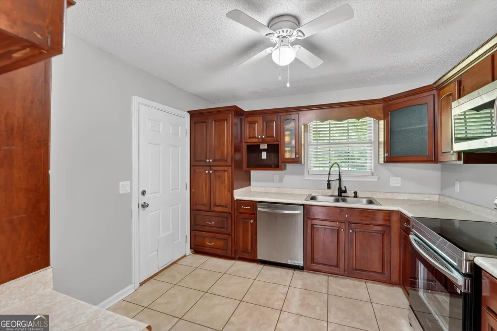 815 Sagewood DR Hinesville, GA 31313