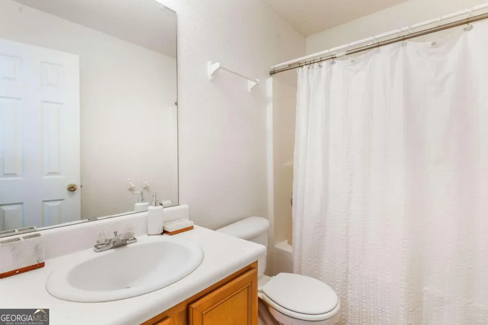 565 Carlton Pointe DR Palmetto, GA 30268