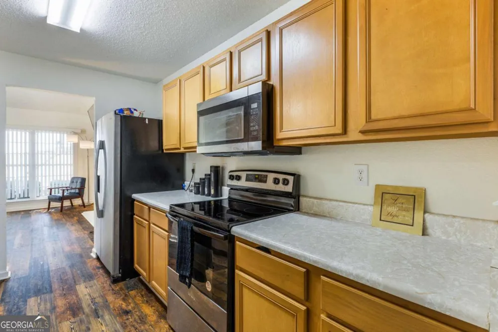 565 Carlton Pointe DR Palmetto, GA 30268