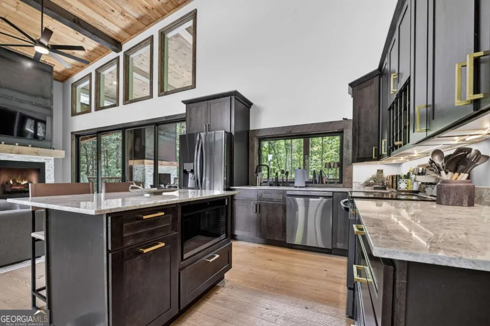 197 Tipton CT Cherry Log, GA 30522