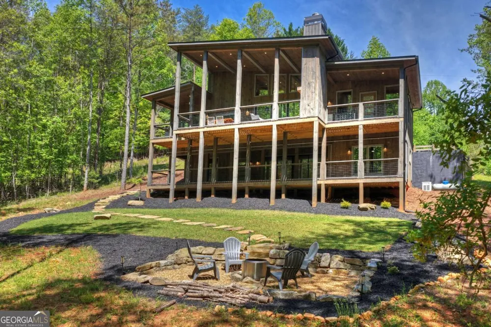 197 Tipton CT Cherry Log, GA 30522