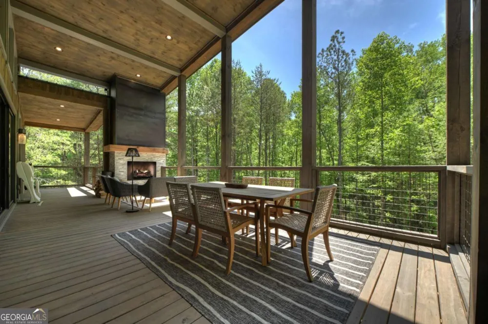 197 Tipton CT Cherry Log, GA 30522