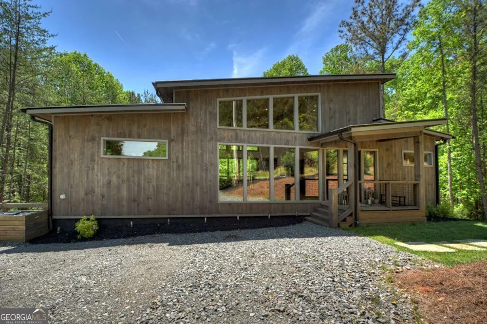 197 Tipton CT Cherry Log, GA 30522
