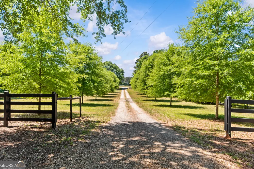 3905 Prospect RD Rutledge, GA 30663