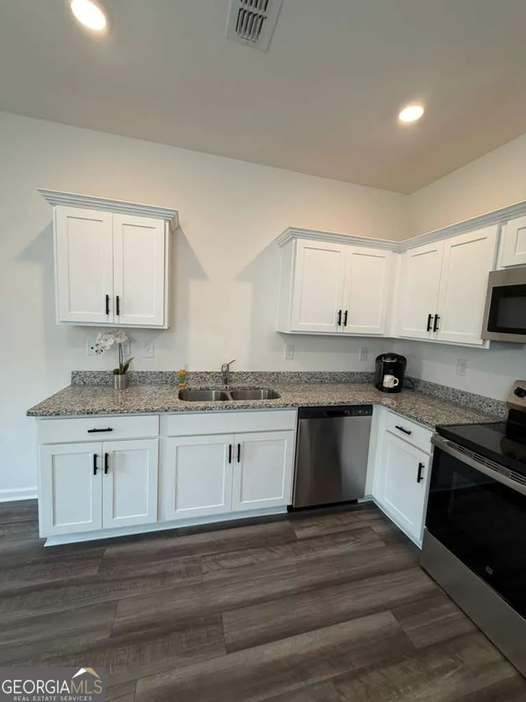 59 Padley DR Winder, GA 30680