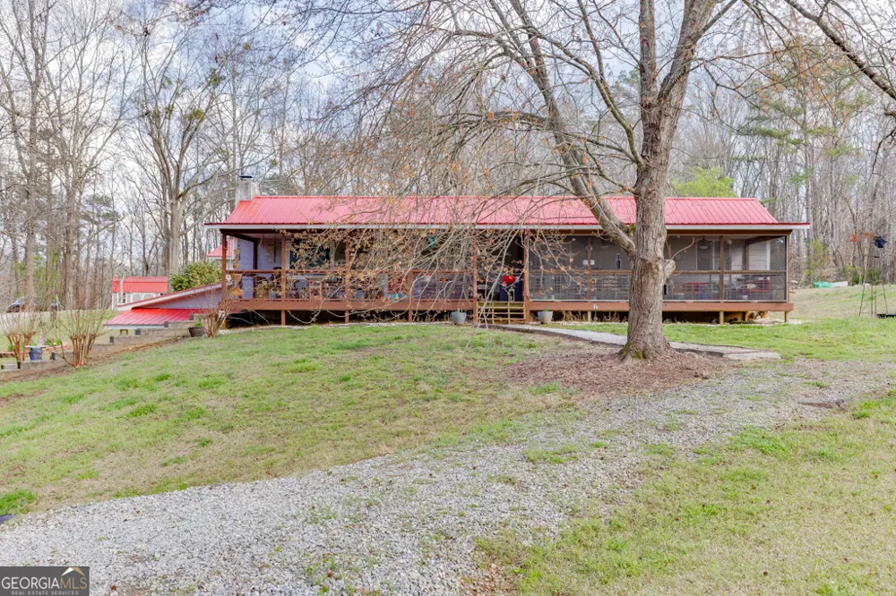 722 Charlie Morris RD Colbert, GA 30628