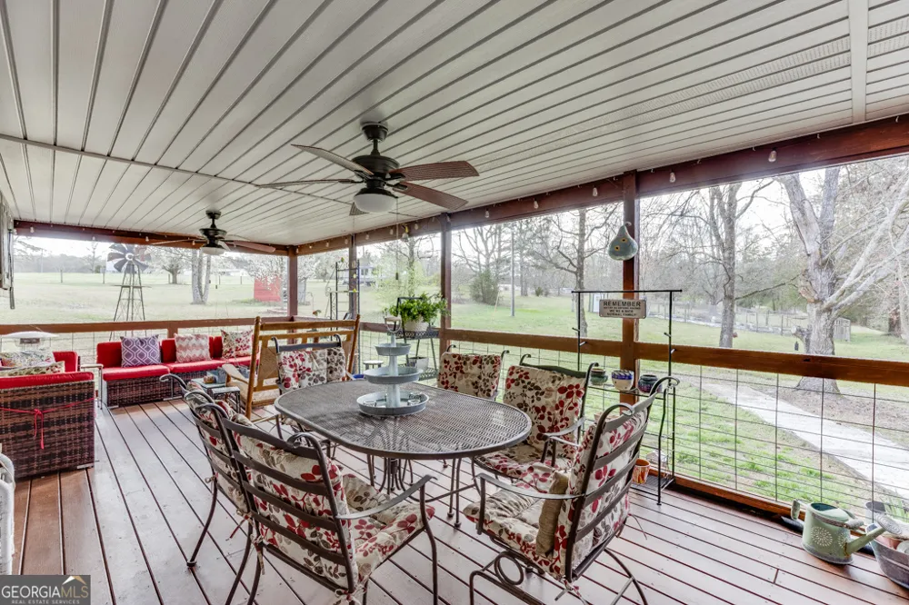 722 Charlie Morris RD Colbert, GA 30628