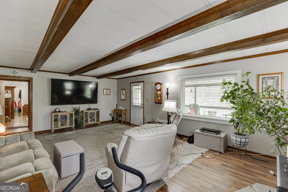 722 Charlie Morris RD Colbert, GA 30628