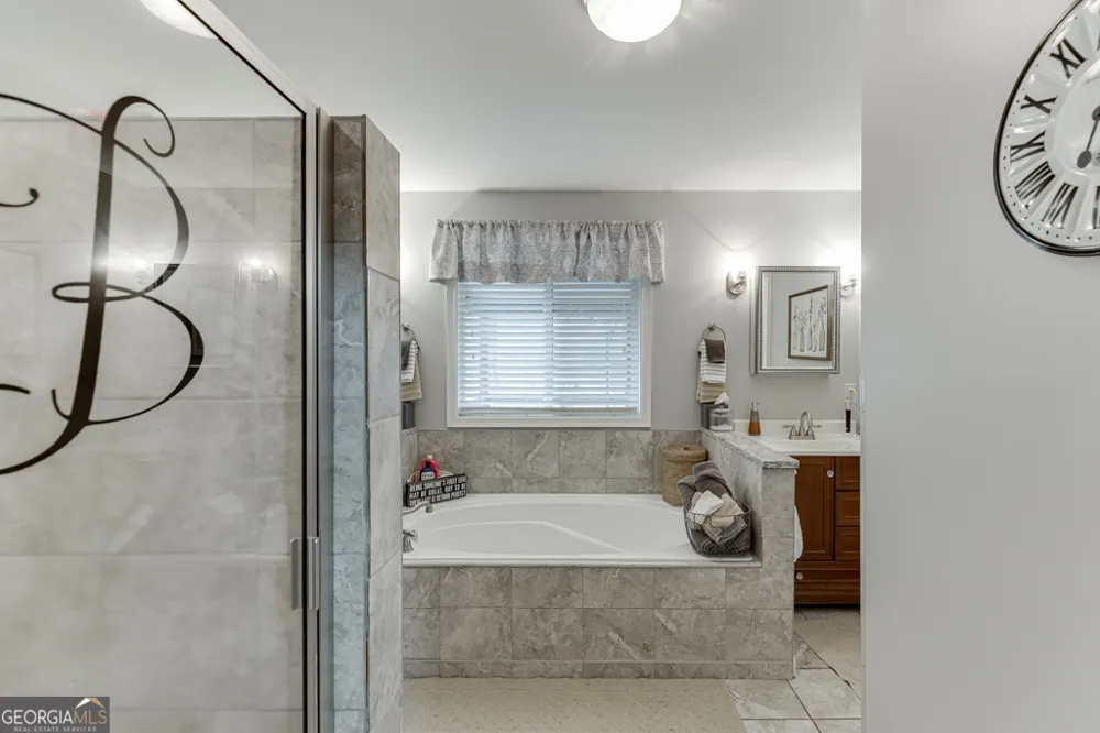 722 Charlie Morris RD Colbert, GA 30628