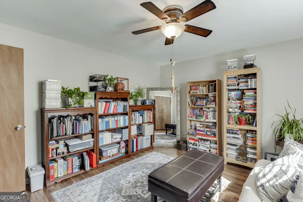 722 Charlie Morris RD Colbert, GA 30628