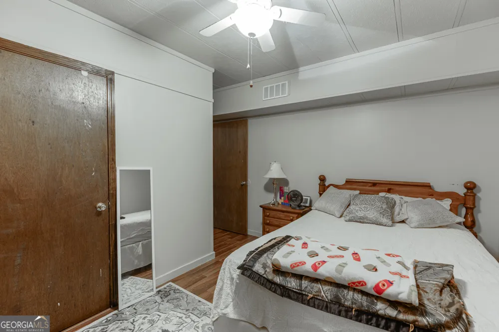 722 Charlie Morris RD Colbert, GA 30628