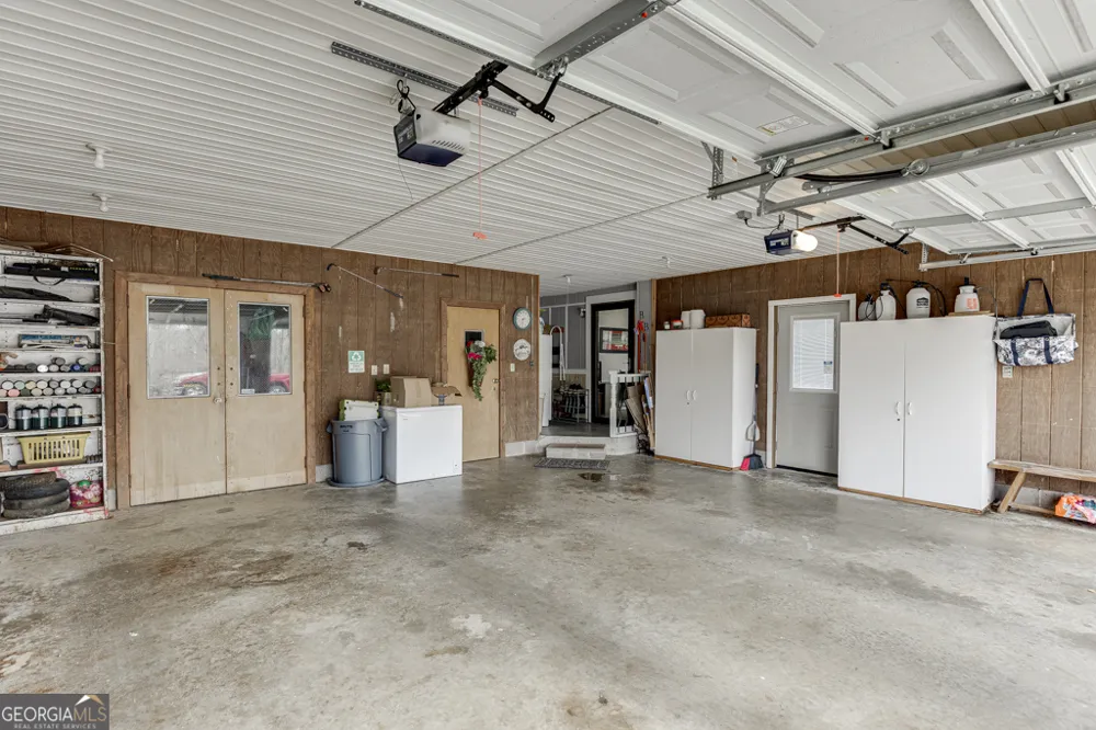 722 Charlie Morris RD Colbert, GA 30628