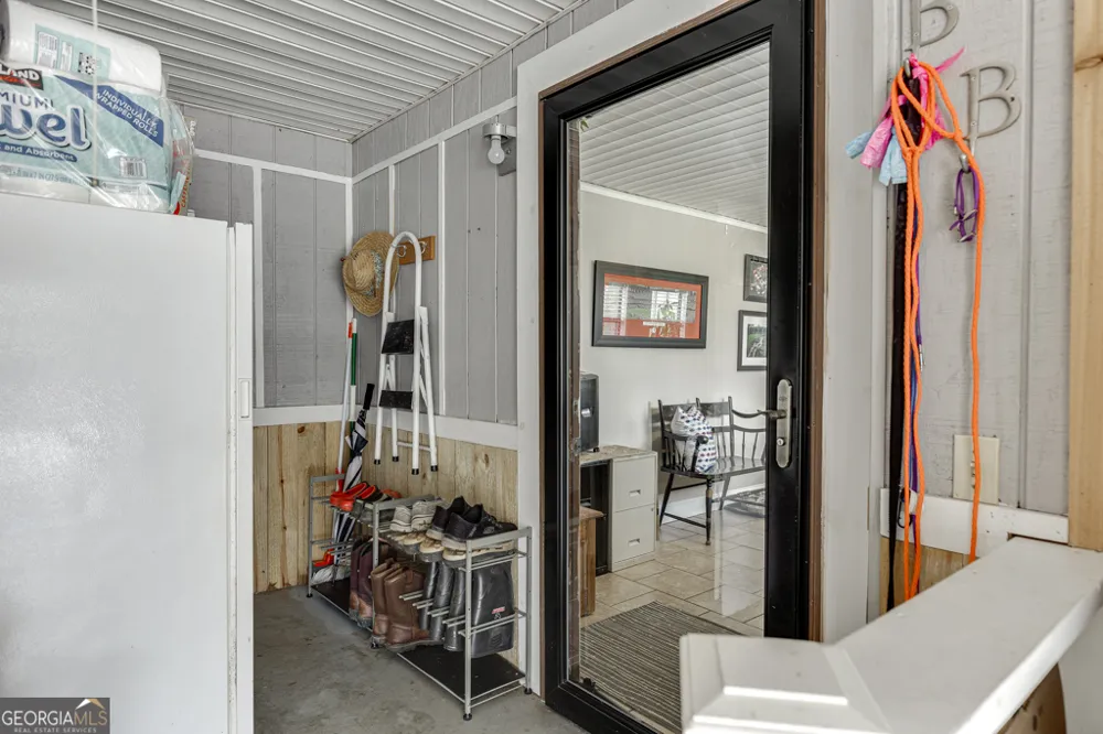 722 Charlie Morris RD Colbert, GA 30628