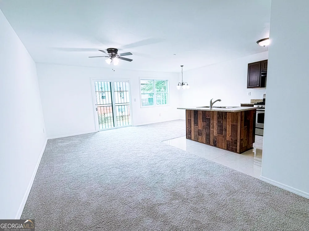 2113 Pine Tree TRL South Fulton, GA 30349