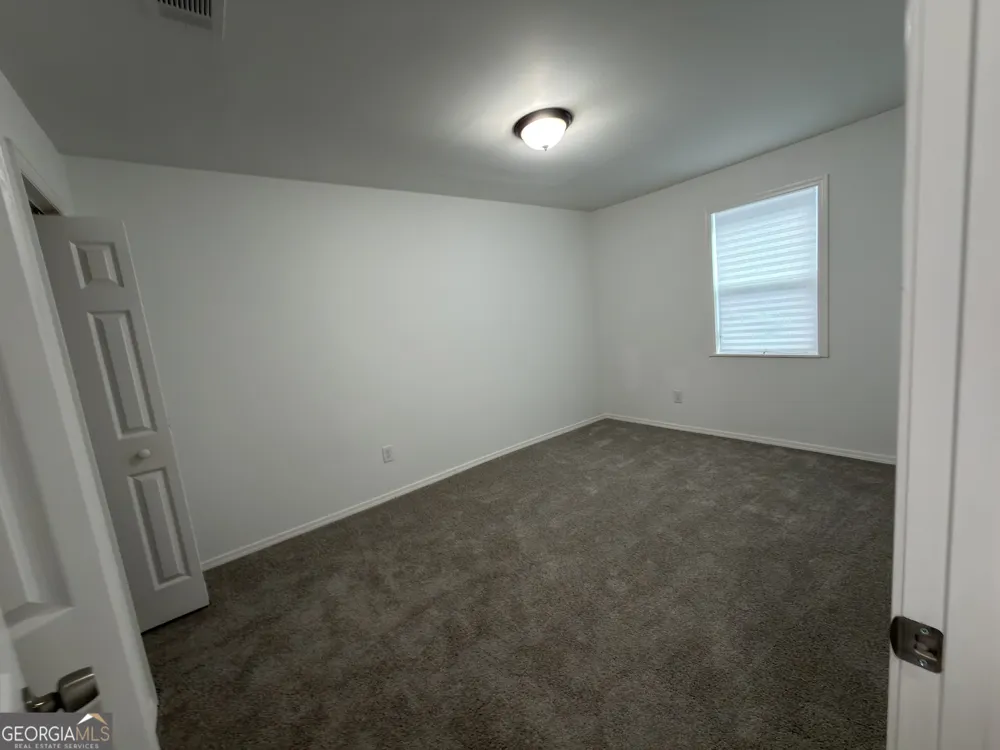 2113 Pine Tree TRL South Fulton, GA 30349