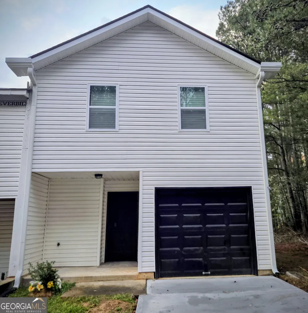 2113 Pine Tree TRL South Fulton, GA 30349