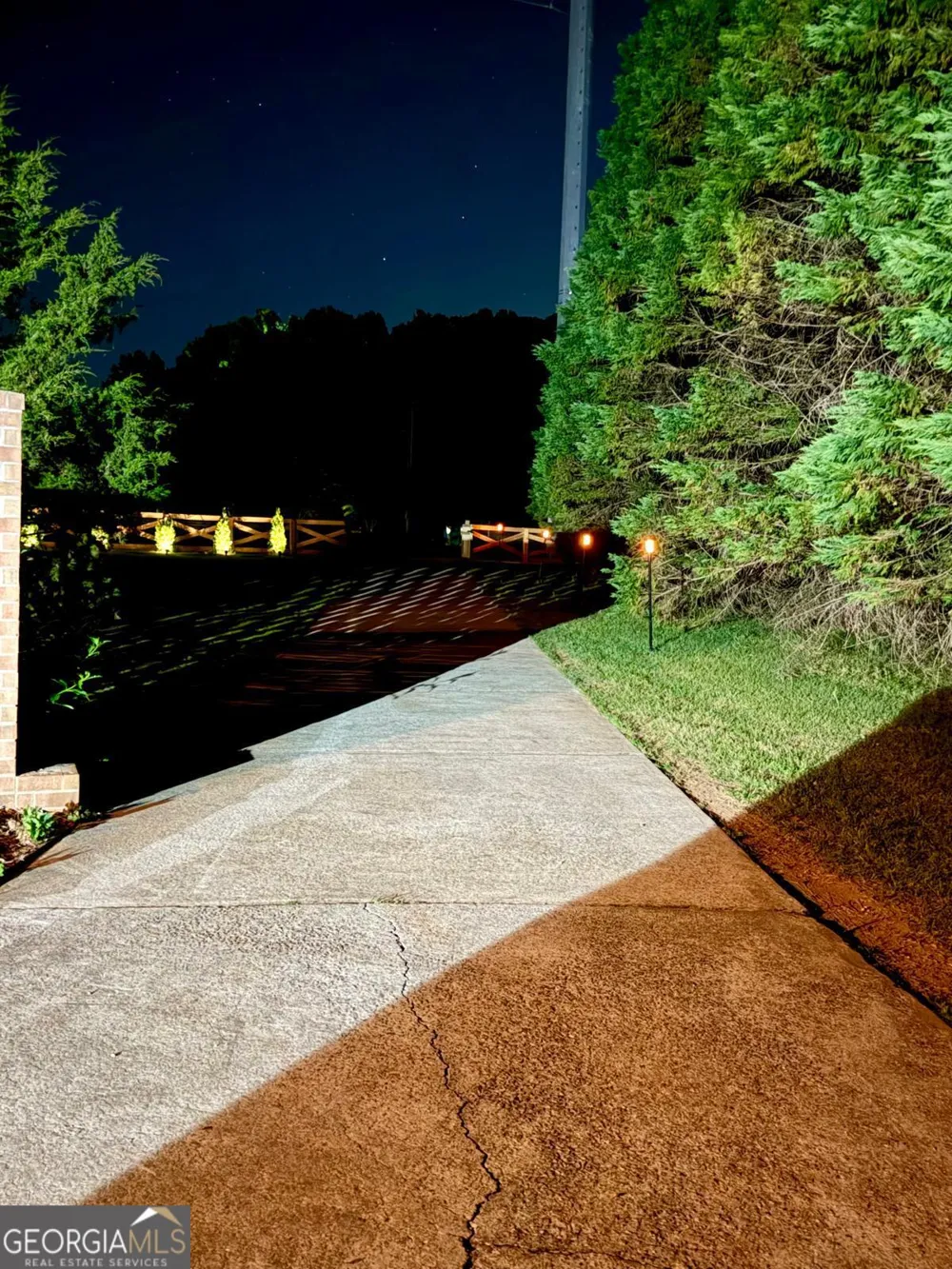 3041 Monroe HWY Bogart, GA 30622