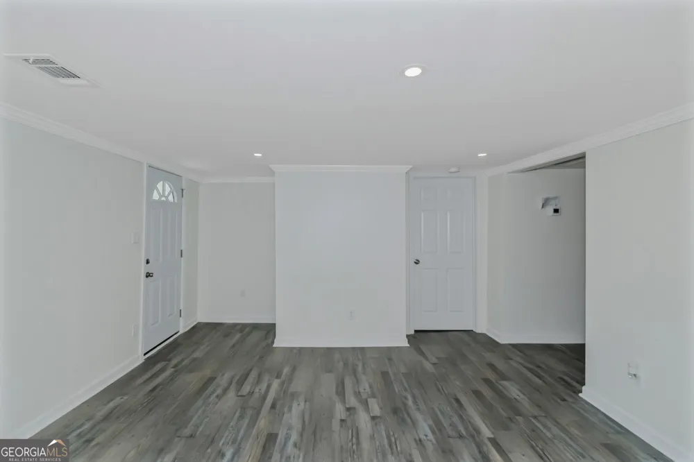 204 Mill ST Barnesville, GA 30204