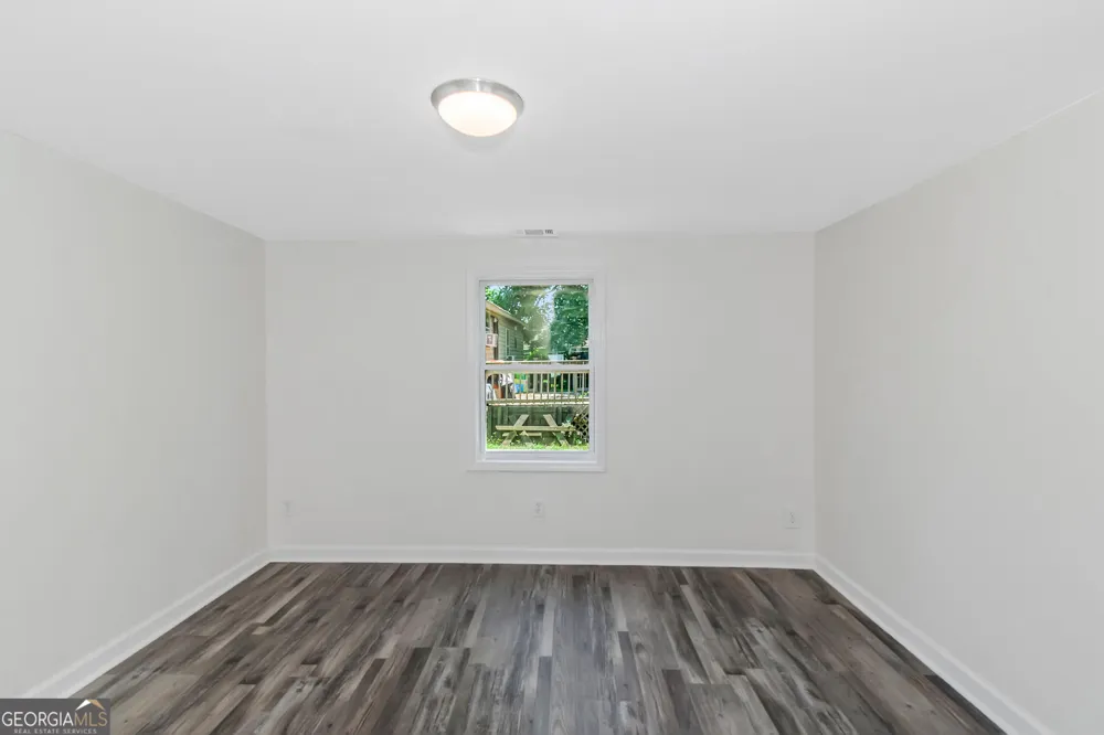 204 Mill ST Barnesville, GA 30204