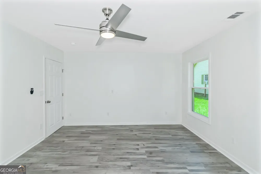 204 Mill ST Barnesville, GA 30204