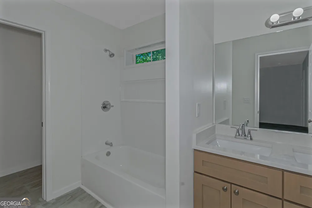 204 Mill ST Barnesville, GA 30204