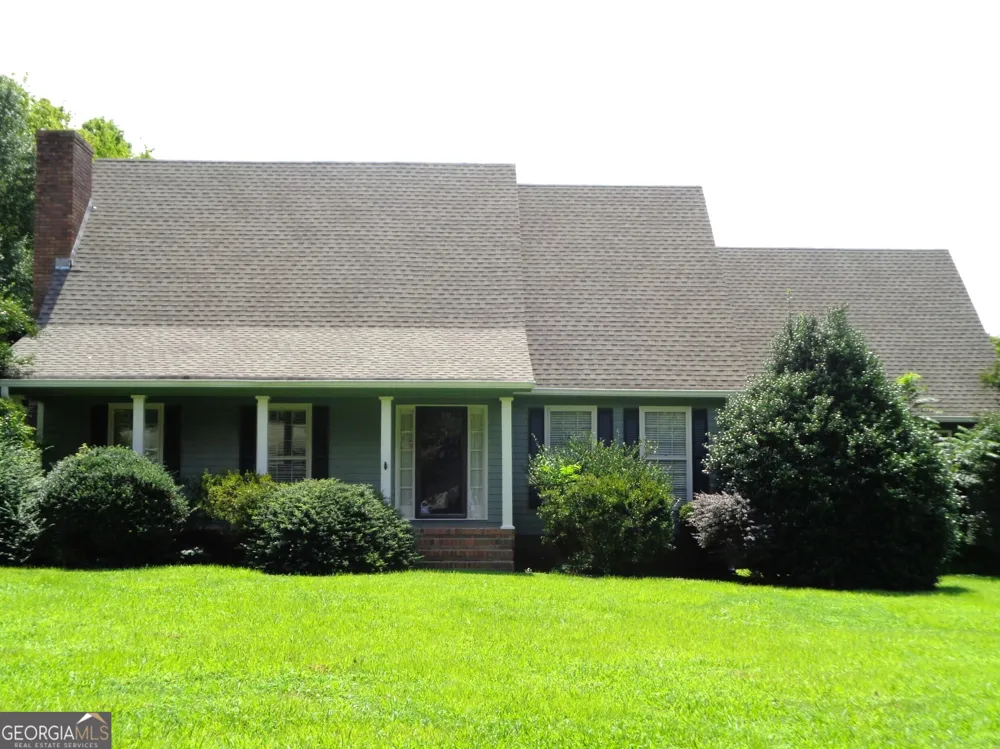 1012 Fairview RD Rockmart, GA 30153