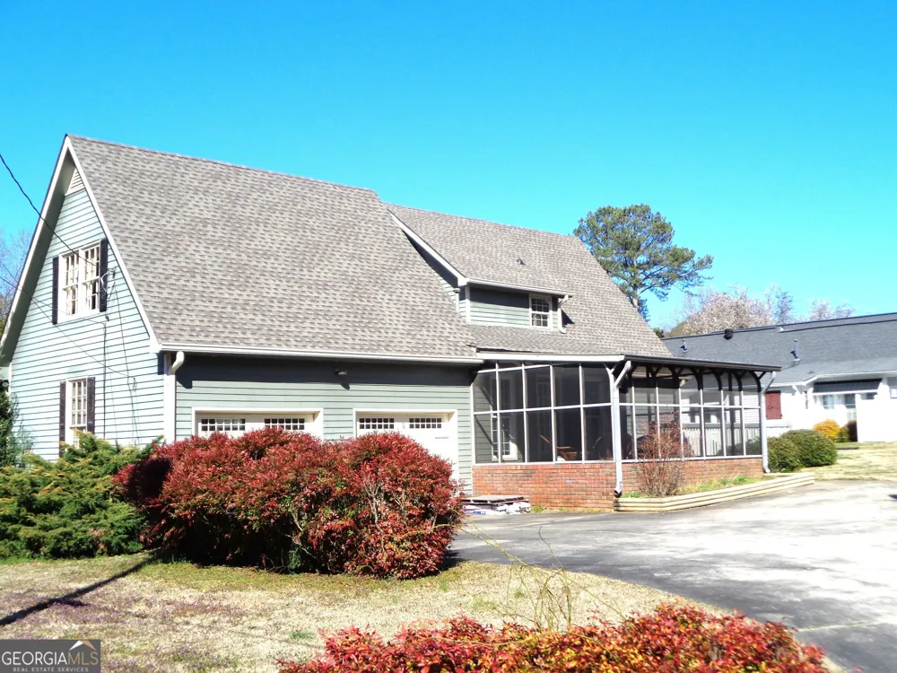 1012 Fairview RD Rockmart, GA 30153