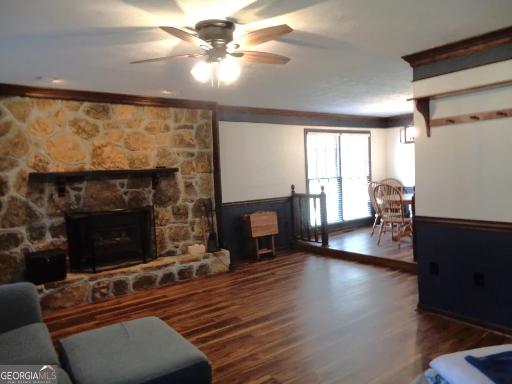 1012 Fairview RD Rockmart, GA 30153