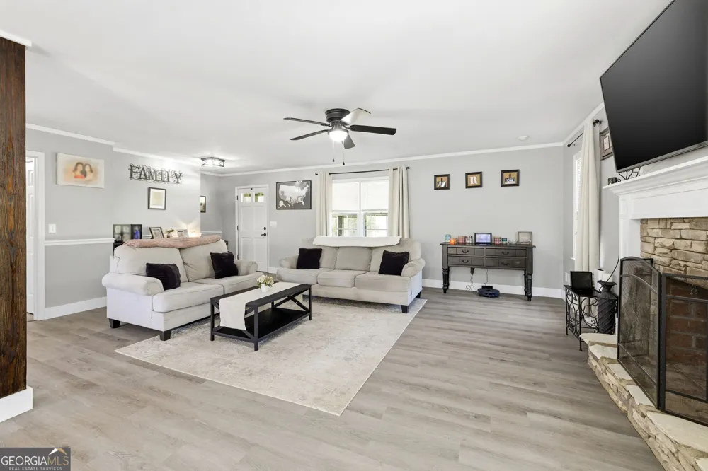 4196 Mud Creek RD Cornelia, GA 30531